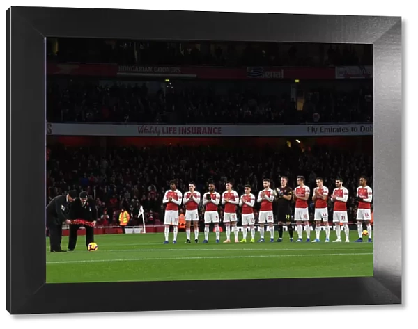Arsenal Honors War Veterans Before Arsenal vs. Wolverhampton Wanderers Match (2018-19)