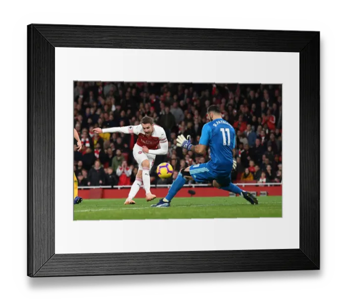 Framed Print : Arsenal's Ramsey Thwarted by Patricio in Premier League Clash (Arsenal v Wolverhampton Wanderers 2018-19) Framed Print : Arsenal's Ramsey Thwarted by Patricio in Premier League Clash (Arsenal v Wolverhampton Wanderers 2018-19)