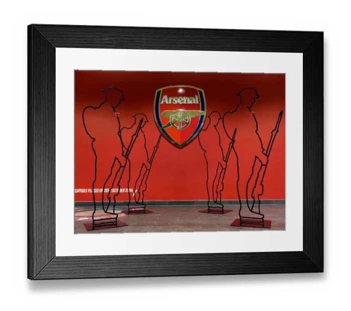 Framed Print : Arsenal's Remembrance Sunday: Tommies Honored at Emirates Stadium (Arsenal v Wolverhampton Wanderers 2018-19)