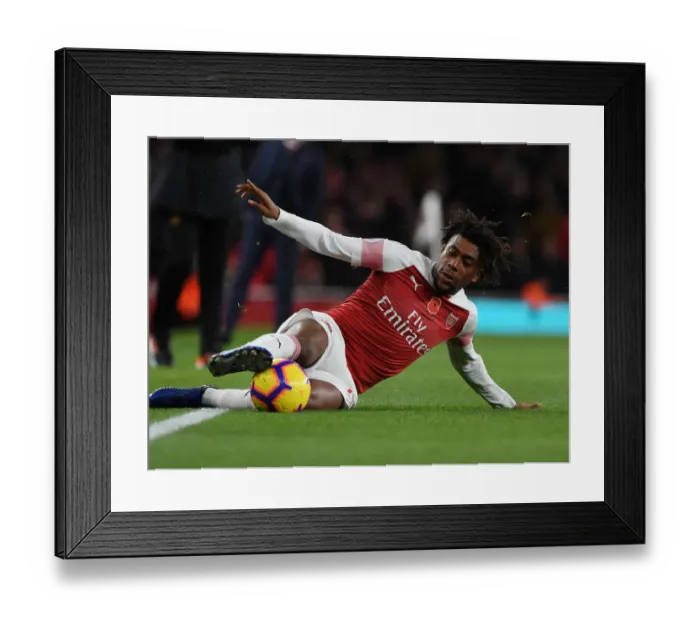 Framed Print : Alex Iwobi in Action: Arsenal vs. Wolverhampton Wanderers, Premier League 2018-19