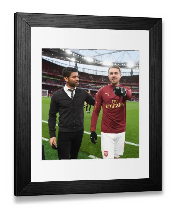 Framed Print : Arsenal Legends: Eduardo and Aaron Ramsey Reunited Ahead of Arsenal v Wolverhampton Wanderers Framed Print : Arsenal Legends: Eduardo and Aaron Ramsey Reunited Ahead of Arsenal v Wolverhampton Wanderers