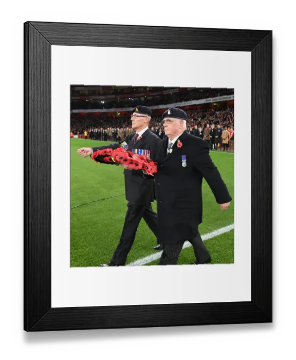 Framed Print : Remembrance Sunday at Arsenal: Honoring Heroes with the Royal Artillery