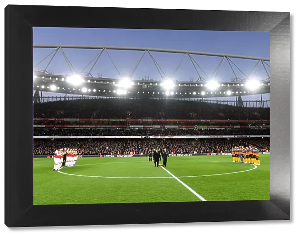 Remembrance Sunday: Arsenal vs. Wolverhampton Wanderers - Honoring the Fallen at Emirates Stadium (2018-19)