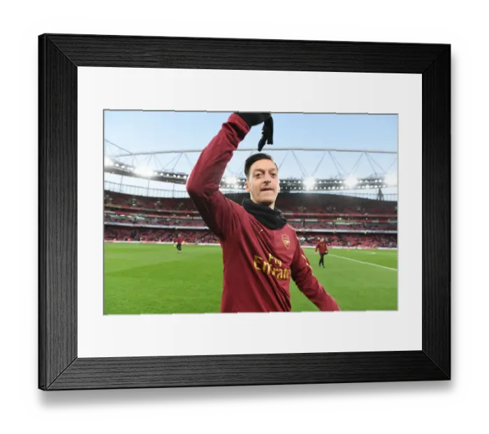 Framed Print : Mesut Ozil: Arsenal FC vs. Wolverhampton Wanderers, Premier League 2018-19