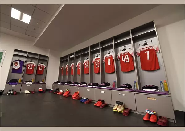 Vorskla Poltava v Arsenal - UEFA Europa League - Group E