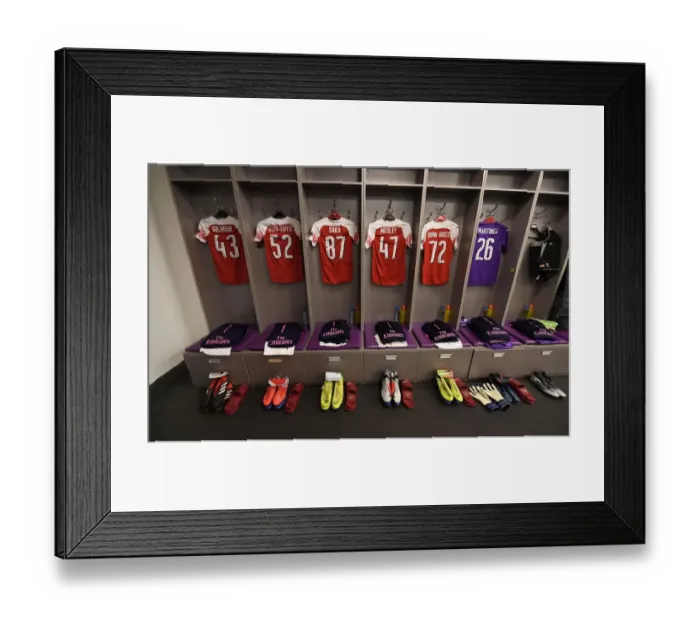 Framed Print : Arsenal: Inside the Changing Room before Vorskla Poltava Clash (UEFA Europa League 2018-19) Framed Print : Arsenal: Inside the Changing Room before Vorskla Poltava Clash (UEFA Europa League 2018-19)