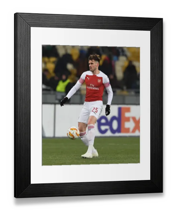 Framed Print : Carl Jenkinson in Action: Arsenal vs. Vorskla Poltava, UEFA Europa League