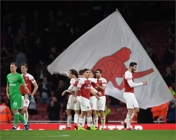 Arsenal Celebrate Derby Victory Over Tottenham in Premier League