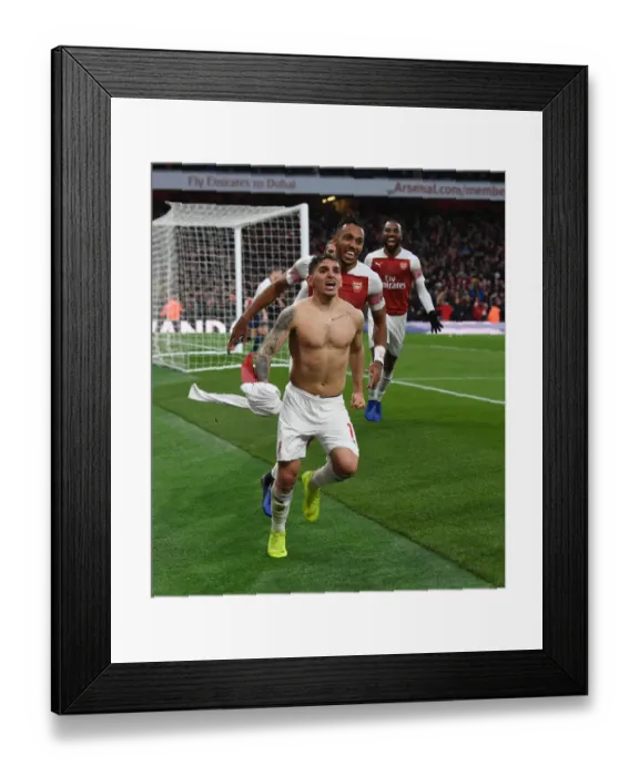 Framed Print : Lucas Torreira's Stunner: Arsenal's 4th Goal vs. Tottenham (2018-19) Framed Print : Lucas Torreira's Stunner: Arsenal's 4th Goal vs. Tottenham (2018-19)