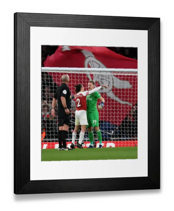 Framed Print : Celebration Time: Leno and Bellerin Rejoice in Arsenal's Victory over Tottenham