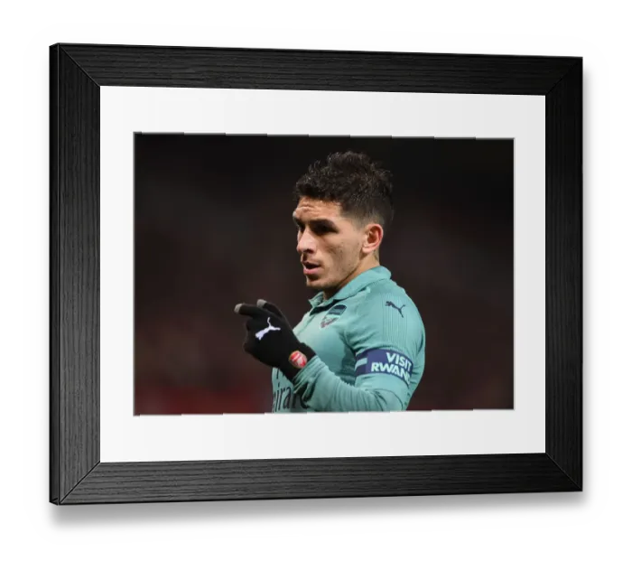 Framed Print : Lucas Torreira in Action: Arsenal vs. Manchester United, Premier League 2018-19