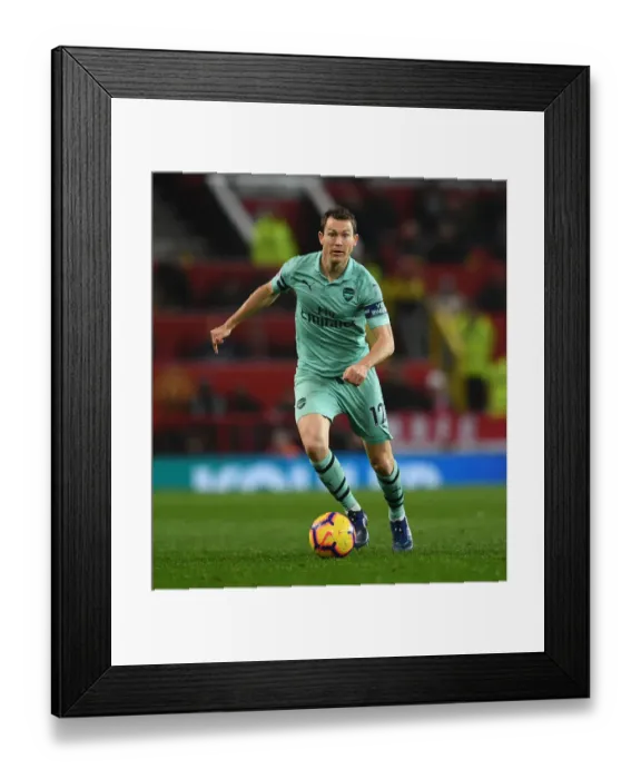 Framed Print : Stephan Lichtsteiner in Action: Premier League Clash between Manchester United and Arsenal (2018-19) Framed Print : Stephan Lichtsteiner in Action: Premier League Clash between Manchester United and Arsenal (2018-19)