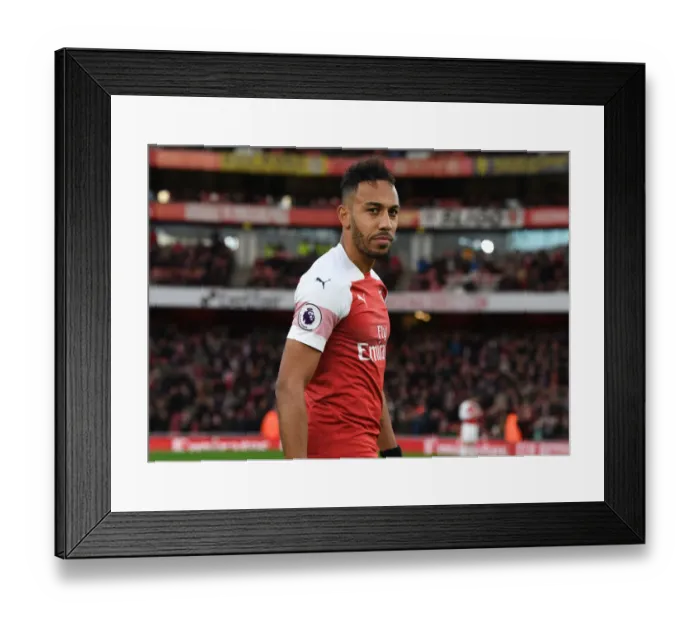 Framed Print : Arsenal's Pierre-Emerick Aubameyang Ready for Huddersfield Town Clash