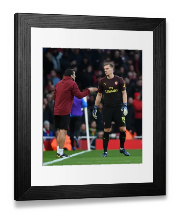 Framed Print : Arsenal's Juan Carlos Carcedo Coaches Bernd Leno during Arsenal v Huddersfield Town (2018-19)