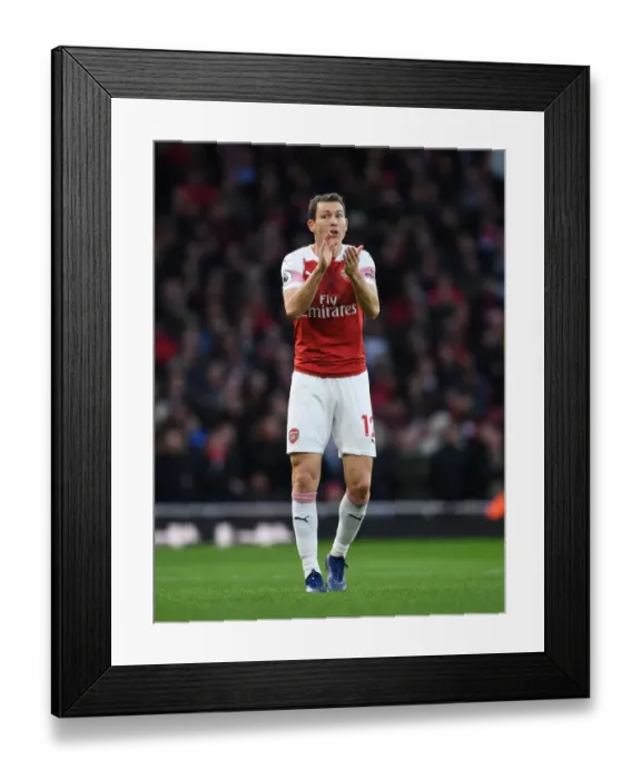 Framed Print : Stephan Lichtsteiner in Action: Arsenal vs Huddersfield Town, Premier League 2018-19