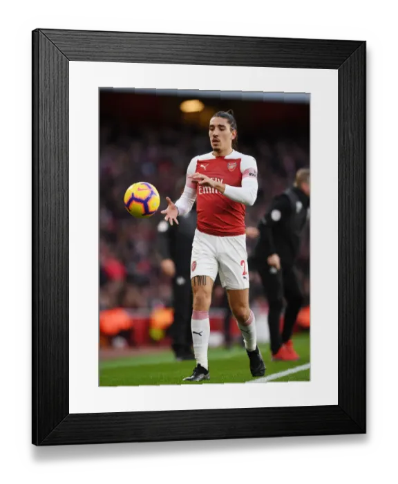 Framed Print : Hector Bellerin: Arsenal's Defensive Force vs. Huddersfield Town (Premier League, 2018-19)