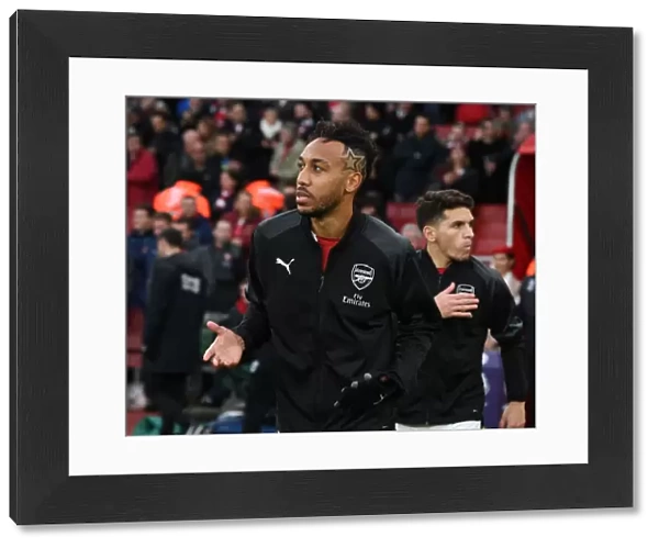 Arsenal's Pierre-Emerick Aubameyang Ready for Action Against Huddersfield Town (2018-19)