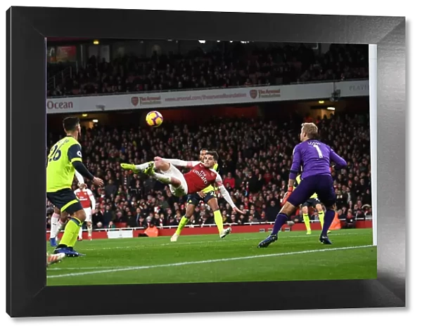 Lucas Torreira's Goal: Arsenal's Triumph Over Huddersfield Town (Premier League 2018-19)