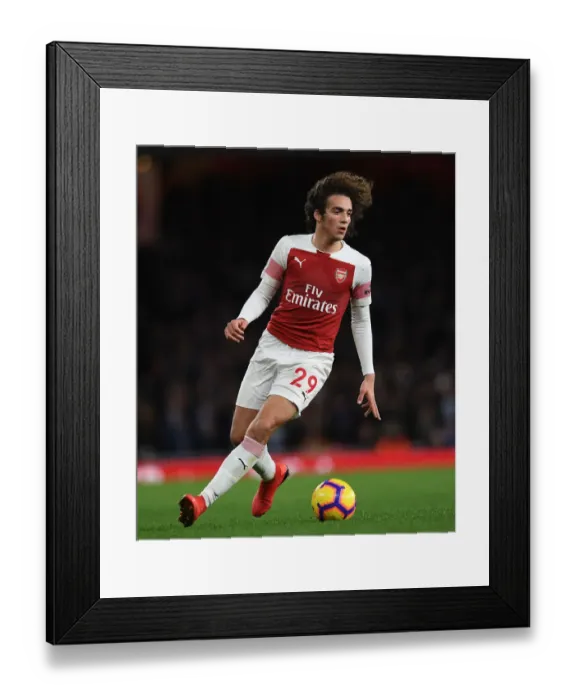 Framed Print : Guendouzi in Action: Arsenal vs Huddersfield, Premier League 2018-19 Framed Print : Guendouzi in Action: Arsenal vs Huddersfield, Premier League 2018-19