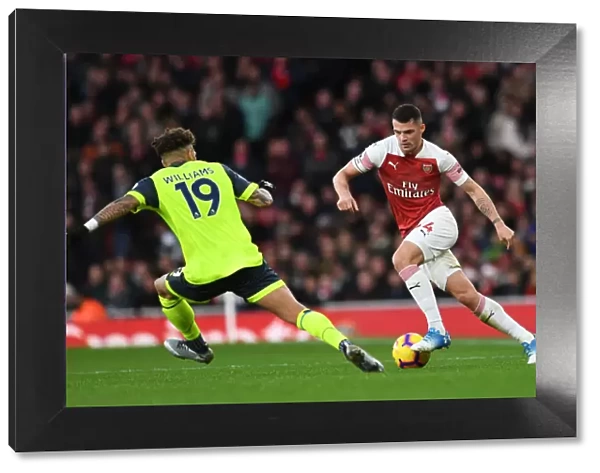 Xhaka vs Williams: Intense Battle at Emirates Stadium - Arsenal v Huddersfield Town (Premier League, 2018-19)