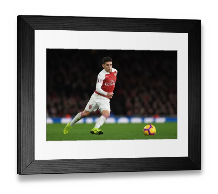 Framed Print : Lucas Torreira in Action: Arsenal vs Huddersfield Town, Premier League 2018-19
