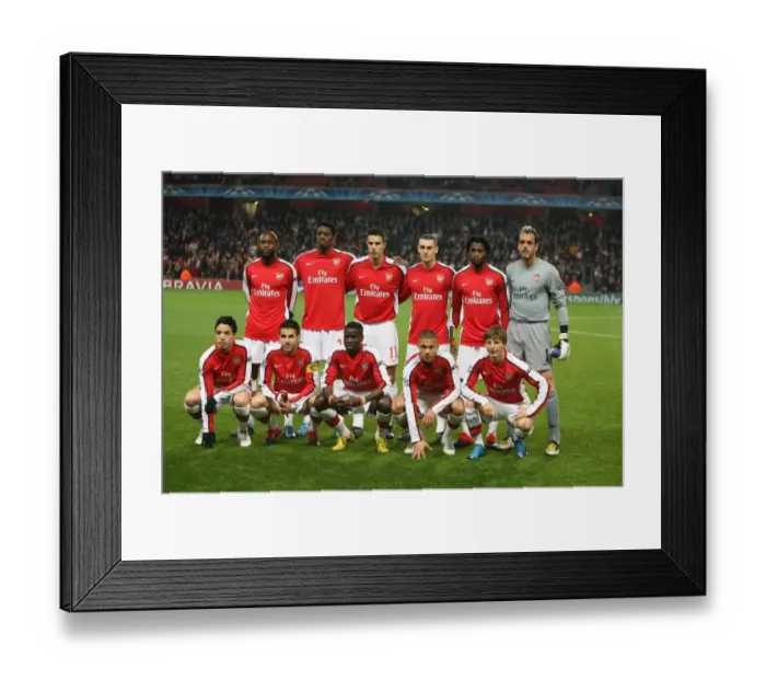 Framed Print : The Arsenal team line up before the match