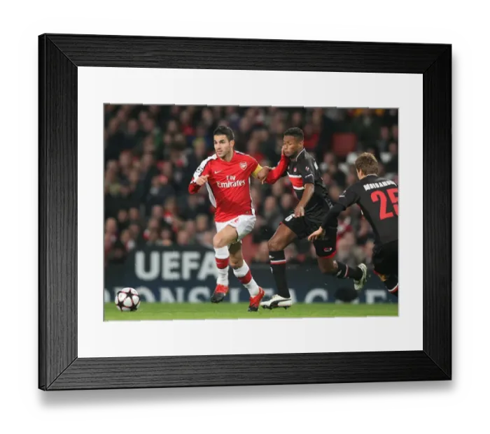 Framed Print : Cesc Fabregas (Arsenal) David Mendes da Silva (AZ) Framed Print : Cesc Fabregas (Arsenal) David Mendes da Silva (AZ)
