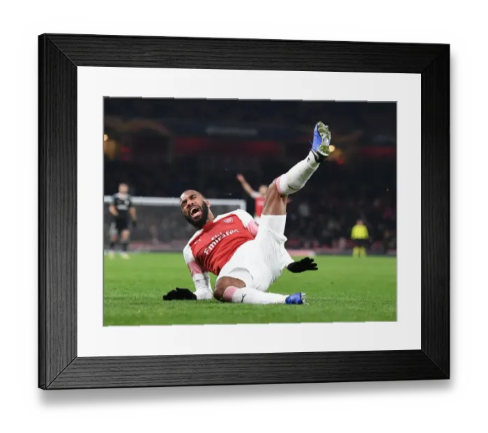 Framed Print : Arsenal's Alex Lacazette in Action against Qarabag FK in Europa League Group E Framed Print : Arsenal's Alex Lacazette in Action against Qarabag FK in Europa League Group E