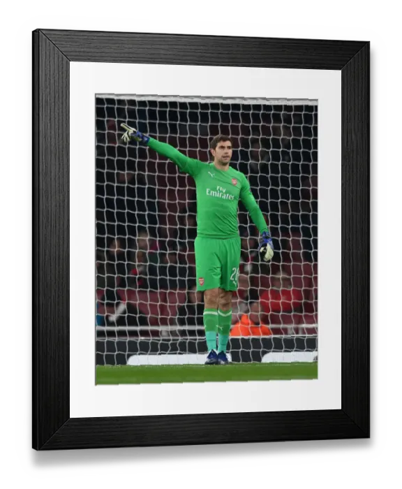 Framed Print : Emiliano Martinez in Action: Arsenal vs Qarabag, UEFA Europa League 2018-19