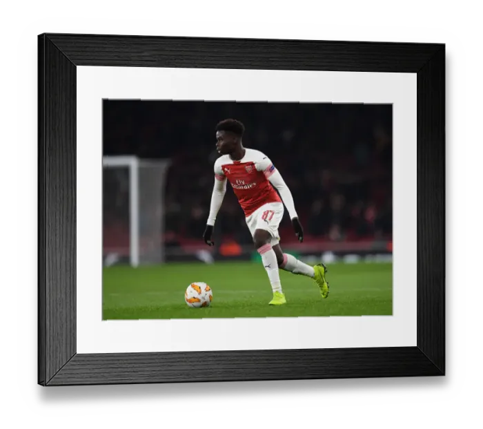 Framed Print : Bukayo Saka in Action: Arsenal vs Qarabag, UEFA Europa League Framed Print : Bukayo Saka in Action: Arsenal vs Qarabag, UEFA Europa League