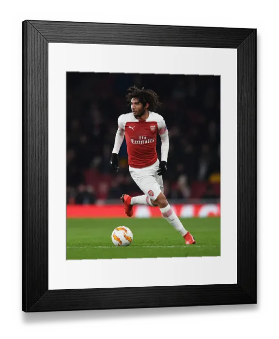 Framed Print : Mohamed Elneny in Action: Arsenal vs Qarabag, UEFA Europa League 2018-19