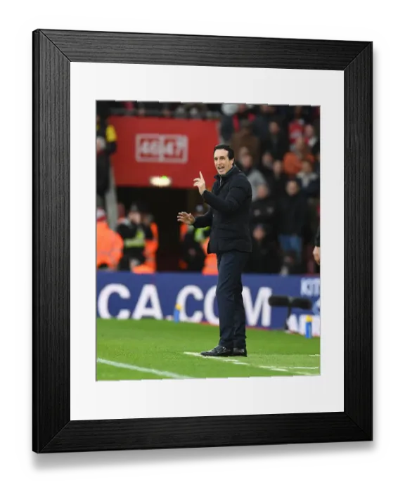 Framed Print : Unai Emery Leads Arsenal Against Southampton in Premier League Clash Framed Print : Unai Emery Leads Arsenal Against Southampton in Premier League Clash