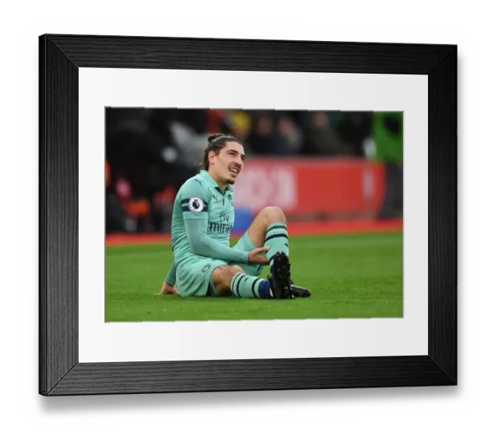 Framed Print : Hector Bellerin: Sidelined with Calf Injury in Southampton vs Arsenal, Premier League 2018-19 Framed Print : Hector Bellerin: Sidelined with Calf Injury in Southampton vs Arsenal, Premier League 2018-19