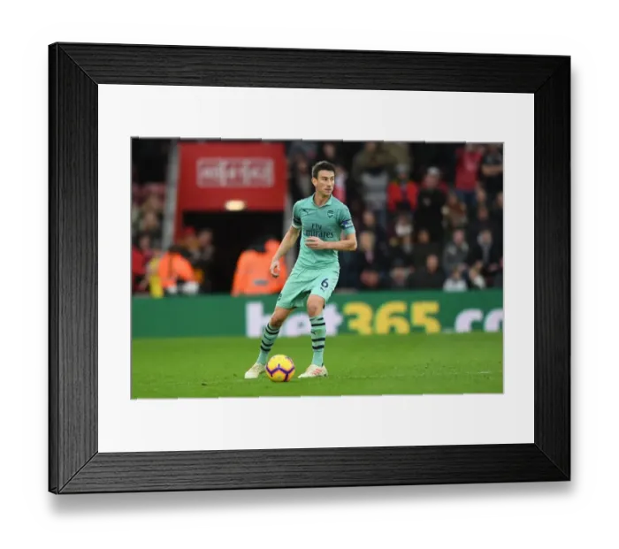 Framed Print : Laurent Koscielny Focused: Arsenal vs Southampton, Premier League 2018-19