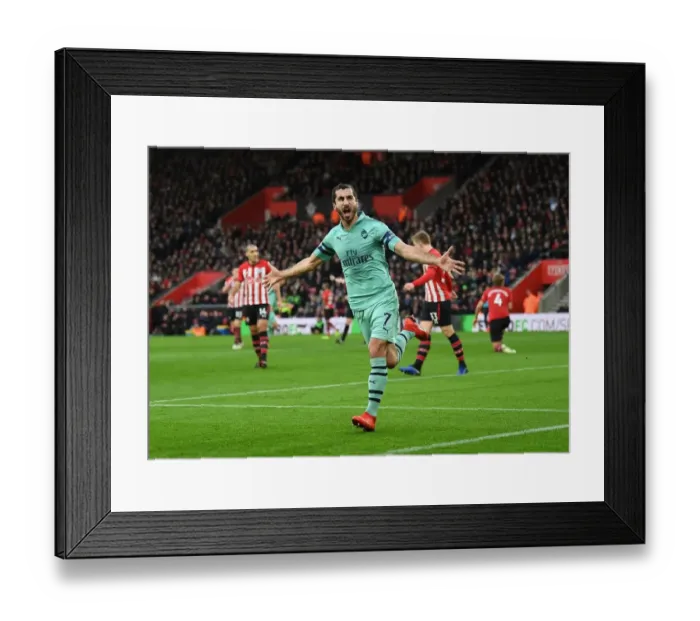 Framed Print : Mkhitaryan's Stunner: Arsenal's Game-Winning Goal vs. Southampton (2018-19)