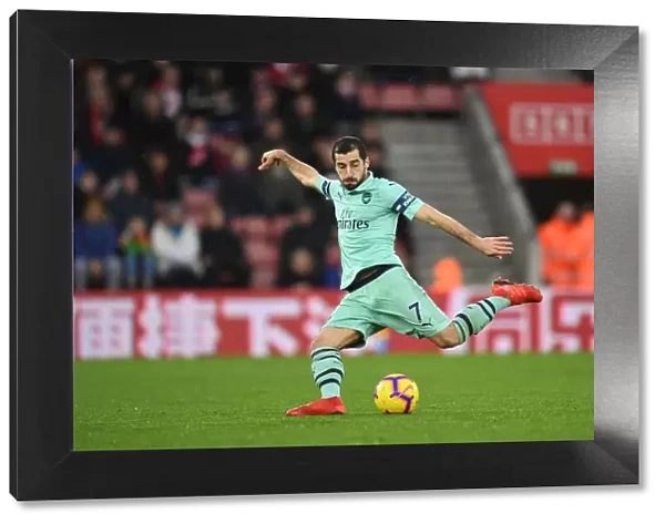 Henrikh Mkhitaryan Scores Arsenal's Second Goal vs Southampton (2018-19)