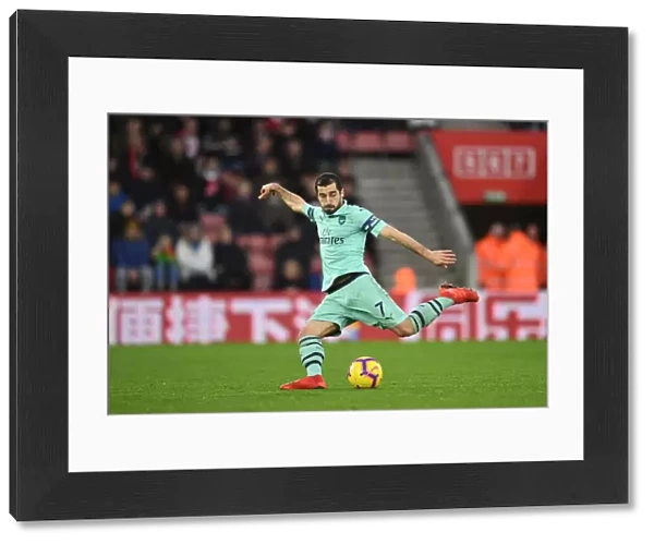 Henrikh Mkhitaryan Scores Arsenal's Second Goal vs Southampton (2018-19)