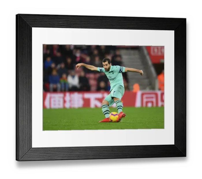 Framed Print : Mkhitaryan Scores Arsenal's Second Goal Against Southampton (2018-19) Framed Print : Mkhitaryan Scores Arsenal's Second Goal Against Southampton (2018-19)