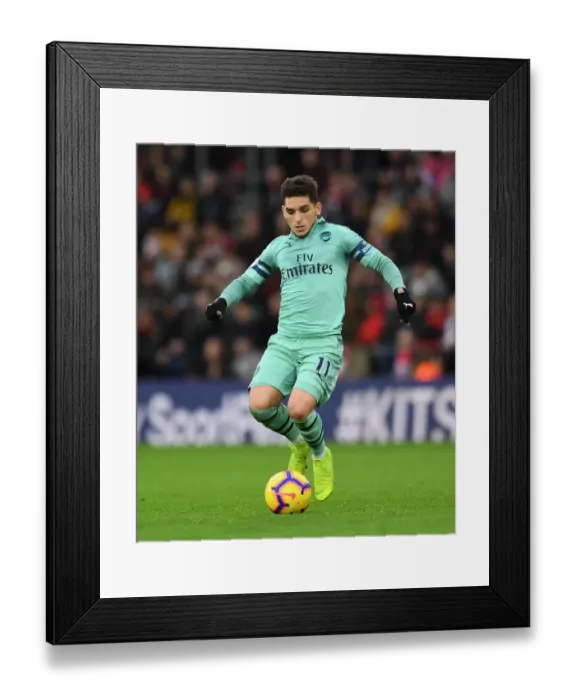 Framed Print : Lucas Torreira in Action: Arsenal vs Southampton, Premier League 2018-19 Framed Print : Lucas Torreira in Action: Arsenal vs Southampton, Premier League 2018-19