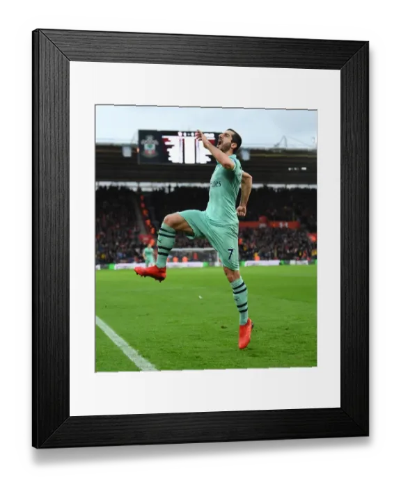 Framed Print : Henrikh Mkhitaryan celebrates scoring his and Arsenals 1st goal. Southampton 3