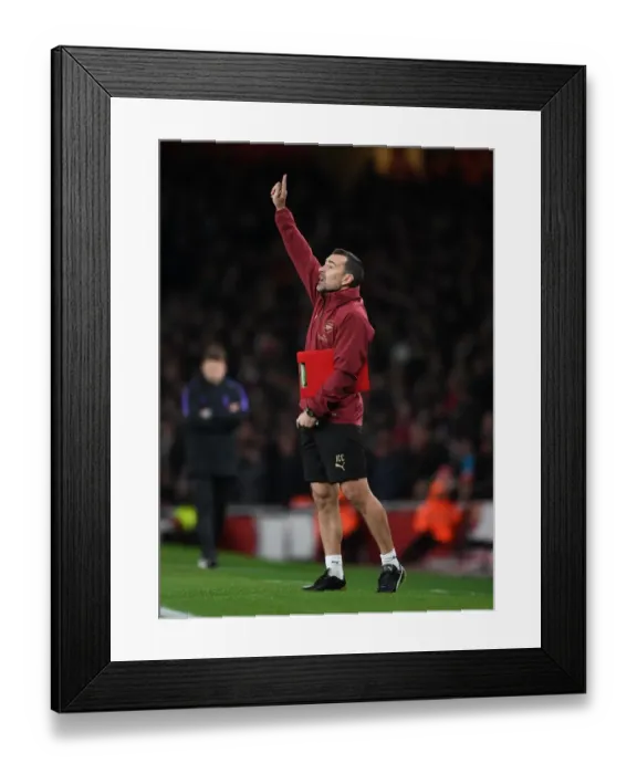 Framed Print : Carabao Cup Clash: Arsenal vs. Tottenham at Emirates Stadium