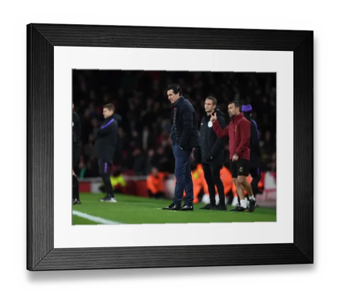 Framed Print : Unai Emery Leads Arsenal Against Tottenham in Carabao Cup Quarterfinals