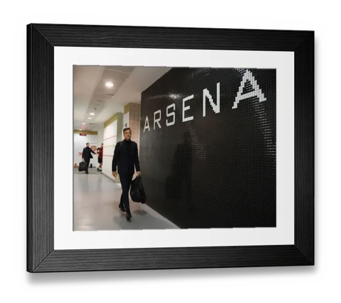 Framed Print : Arsenal FC v Burnley FC - Premier League Framed Print : Arsenal FC v Burnley FC - Premier League