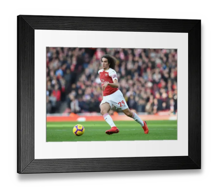 Framed Print : Guendouzi in Action: Arsenal vs Burnley, Premier League 2018-19 Framed Print : Guendouzi in Action: Arsenal vs Burnley, Premier League 2018-19