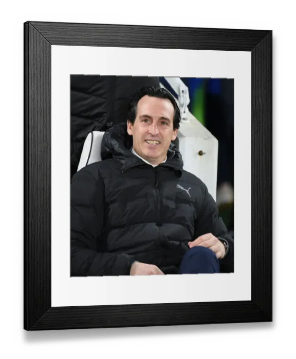 Framed Print : Arsenal's Unai Emery Prepares for Brighton Clash in Premier League (December 2018) Framed Print : Arsenal's Unai Emery Prepares for Brighton Clash in Premier League (December 2018)