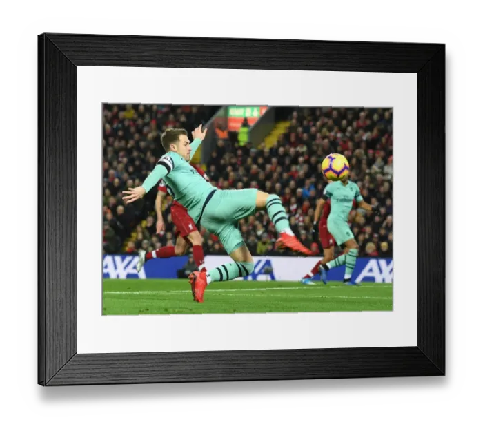 Framed Print : Liverpool FC v Arsenal FC - Premier League Framed Print : Liverpool FC v Arsenal FC - Premier League