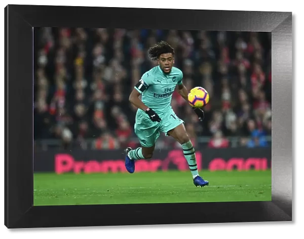 Alex Iwobi in Action: Liverpool vs Arsenal, Premier League 2018-19