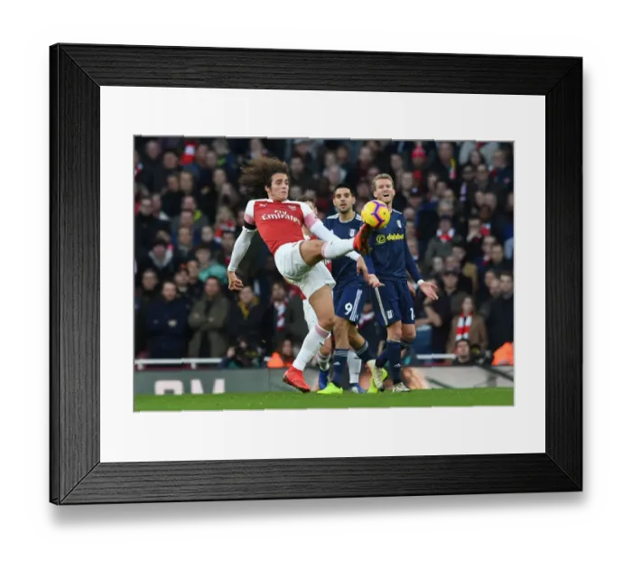Framed Print : Matteo Guendouzi in Action: Arsenal vs Fulham, Premier League 2018-19 Framed Print : Matteo Guendouzi in Action: Arsenal vs Fulham, Premier League 2018-19