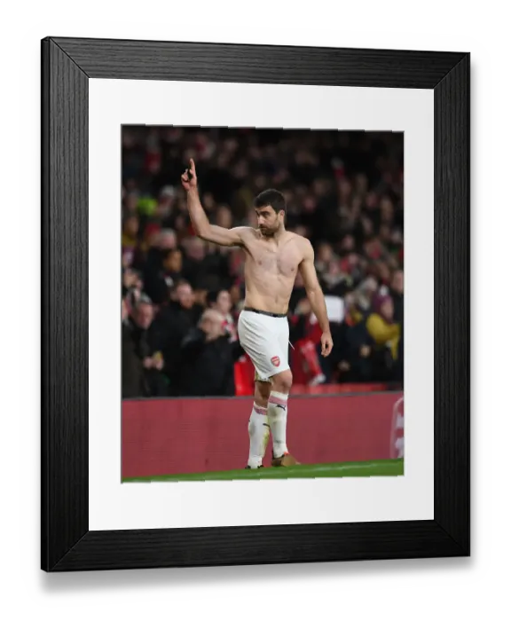 Framed Print : Sokratis: Arsenal's Defensive Fortitude after Arsenal FC vs Fulham FC, Premier League 2018-19 Framed Print : Sokratis: Arsenal's Defensive Fortitude after Arsenal FC vs Fulham FC, Premier League 2018-19