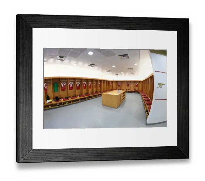 Framed Print : Arsenal Changing Room Before Arsenal FC vs Fulham FC - Premier League, Emirates Stadium, London, 2019 Framed Print : Arsenal Changing Room Before Arsenal FC vs Fulham FC - Premier League, Emirates Stadium, London, 2019